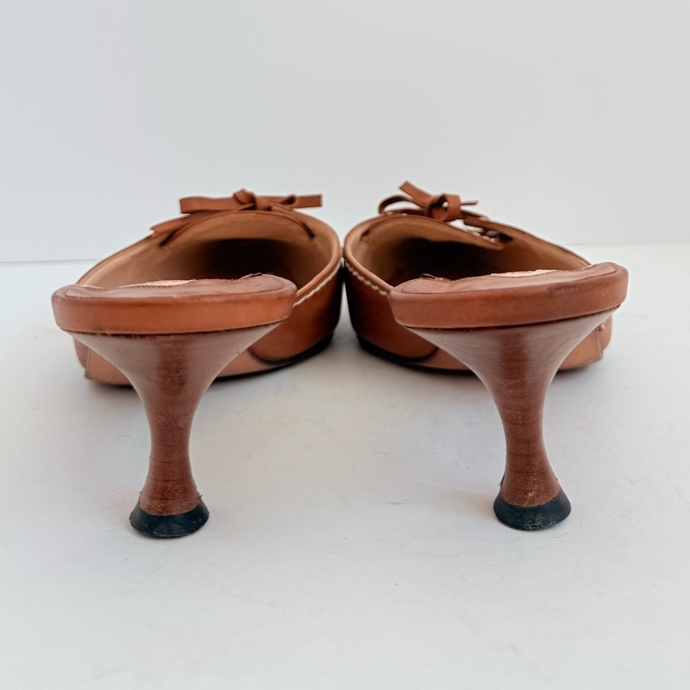 Vintage Manolo Blahnik Brown Leather Contrast Stitch Bow Mule kitten Heels 38.5 - Picture 5 of 9